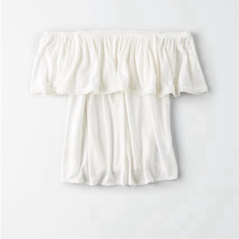 EUC AE white SOFT & SEXY OFF-THE-
SHOULDER LACE TRIM T-SHIRT XS